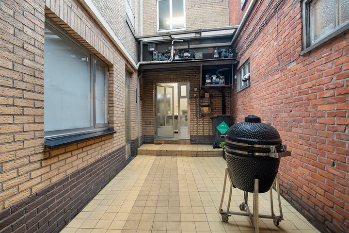 Bekijk foto 40 van Frans van Waesberghestraat 5