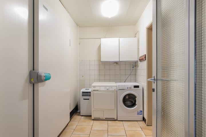 Photo 38 of Frans van Waesberghestraat 5