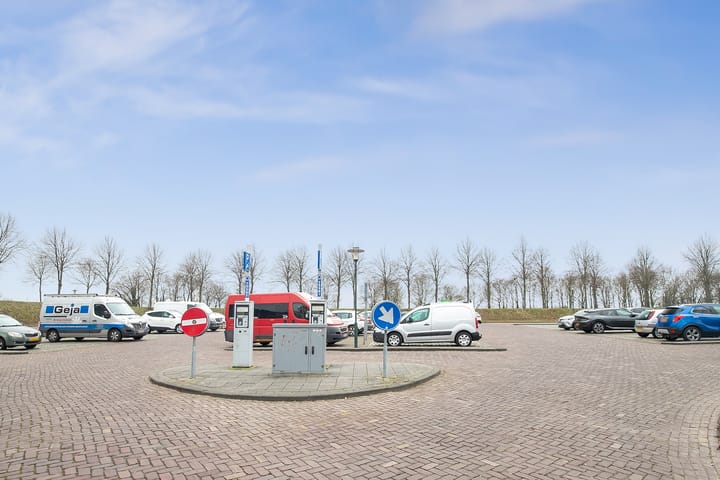 Photo 44 of Frans van Waesberghestraat 5