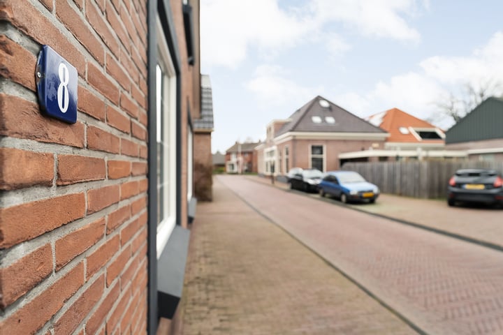 Bekijk foto 4 van Voorstraat 8