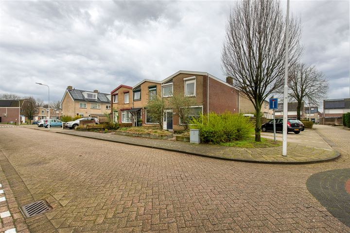 Bekijk foto 30 van Huijgensstraat 41