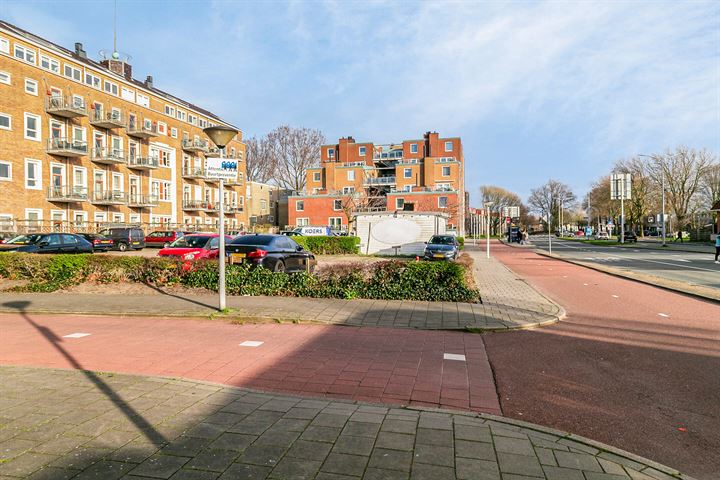 Bekijk foto 33 van Kapelaan Gerrit Grootstraat 62