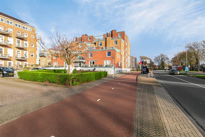 Bekijk foto 32 van Kapelaan Gerrit Grootstraat 62