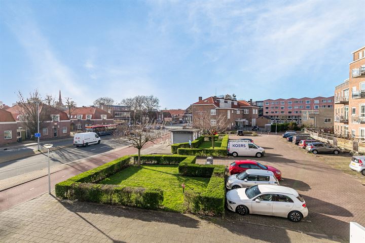 Bekijk foto 37 van Kapelaan Gerrit Grootstraat 62