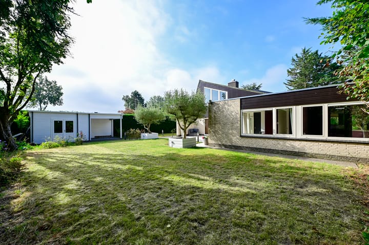 Foto 39 van Prins Clauslaan 1