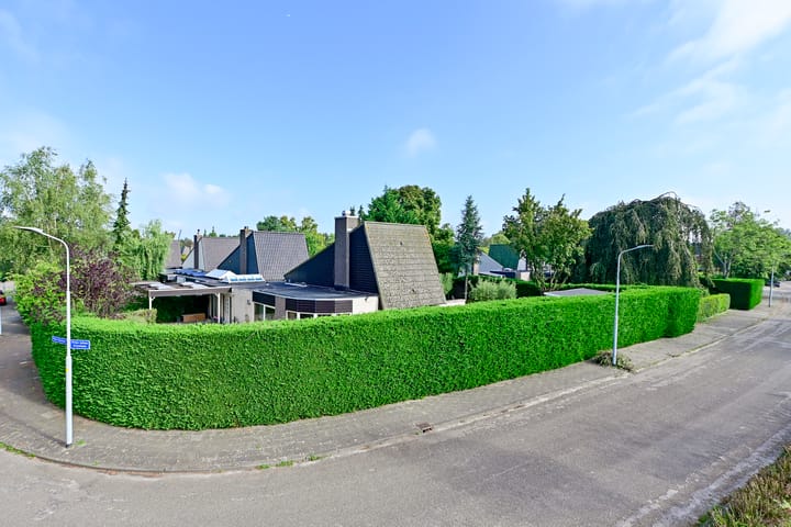 Foto 41 van Prins Clauslaan 1