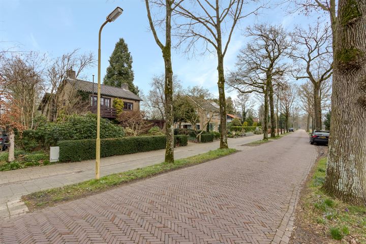 Bekijk foto 11 van Prins Bernhardweg 11