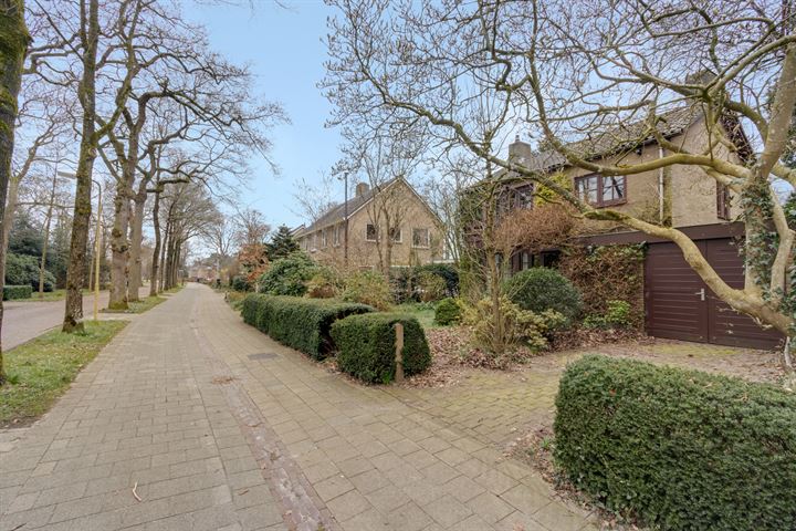 Bekijk foto 12 van Prins Bernhardweg 11