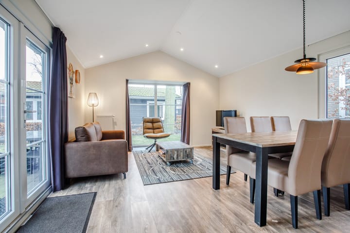 Foto 3 van Varelseweg 211-H32