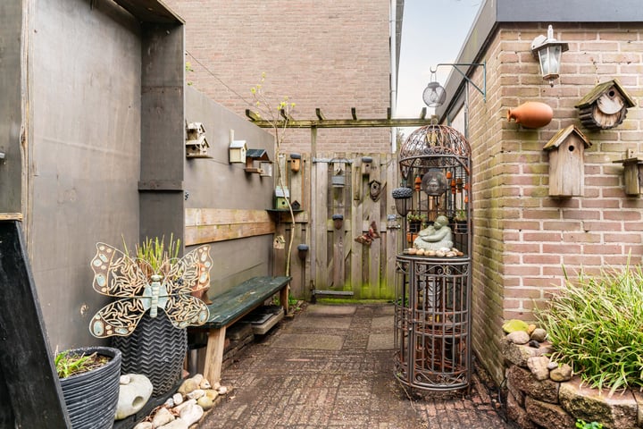 Bekijk foto 17 van Buenos Airesstraat 2