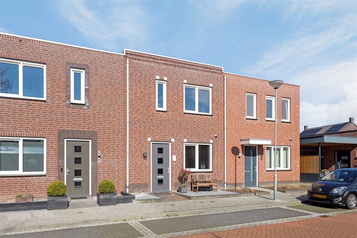 Bekijk foto 29 van Meester Thijssenstraat 7-A