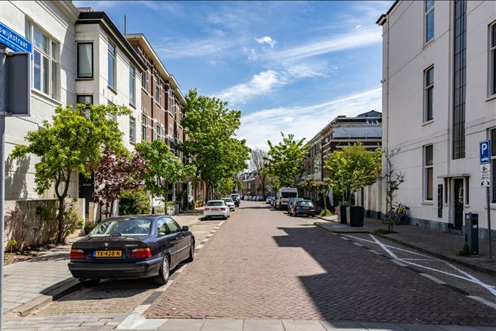 View photo 30 of Maaswijkstraat 2-A