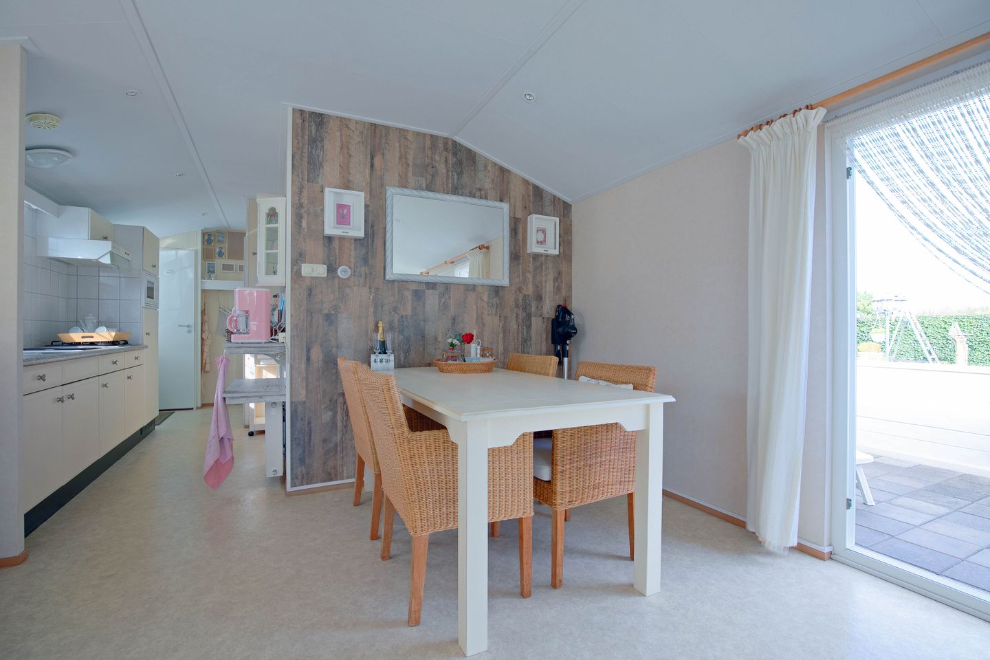 Photo 4 of Zeeweg 3-002