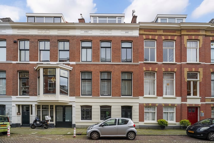 Bekijk foto 1 van Van Galenstraat 9