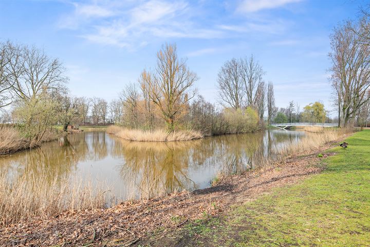 Bekijk foto 43 van Limburglaan 119