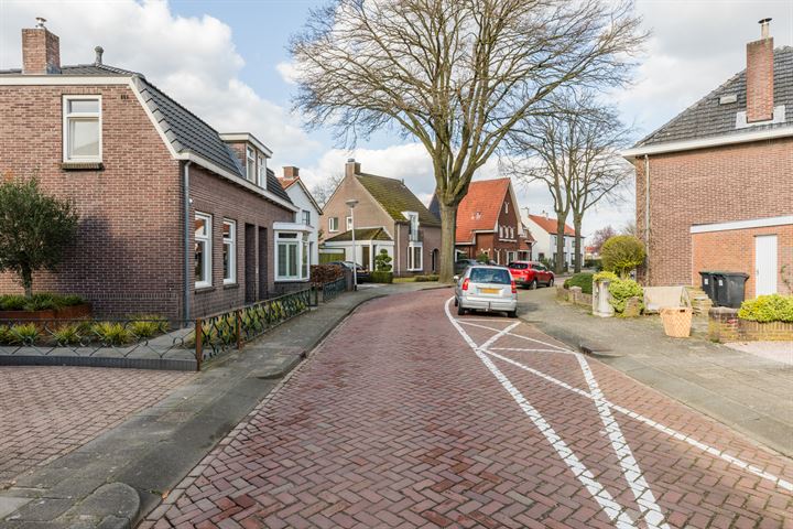 Bekijk foto 43 van Brakenstraat 41