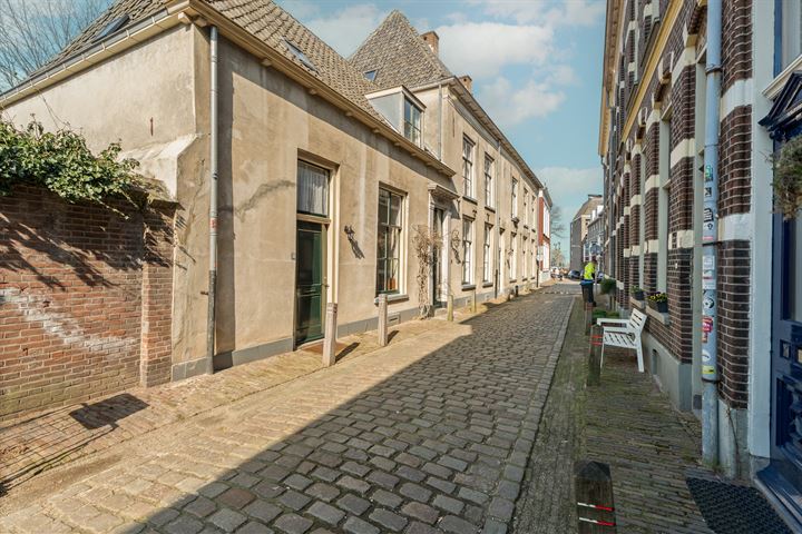 Bekijk foto 4 van Begijnenstraat 31