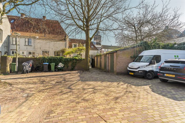 Bekijk foto 49 van Begijnenstraat 31