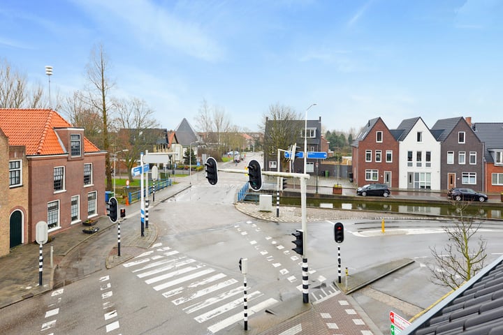 Bekijk foto 15 van Delftsestraatweg 138