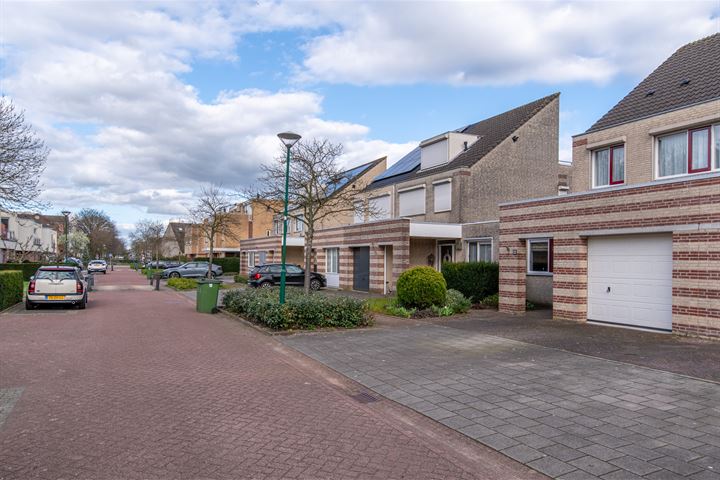 Bekijk foto 3 van Beukenstuklaan 46