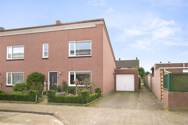 Bekijk foto 34 van Victor Slingelandstraat 22