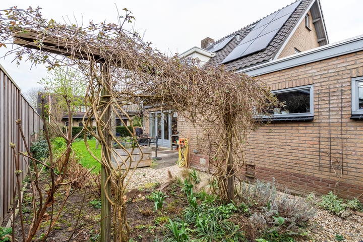 View photo 49 of Burgemeester Stolklaan 39