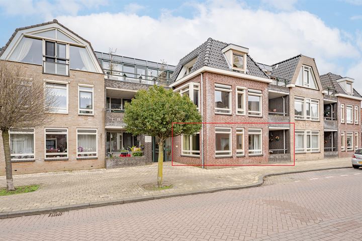 Bekijk foto 2 van Dorpsstraat 67-G