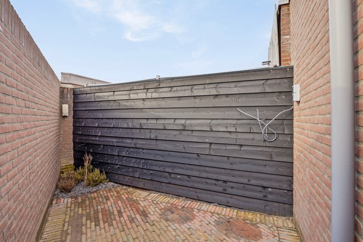 View photo 31 of Jan Scharpstraat 35