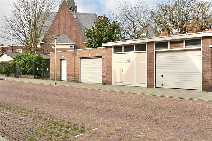 Bekijk foto 38 van Paulus Backxstraat 3