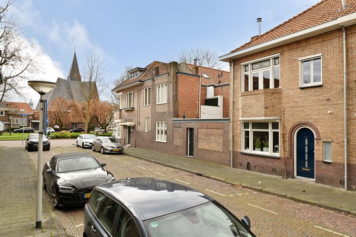 Bekijk foto 43 van Paulus Backxstraat 3