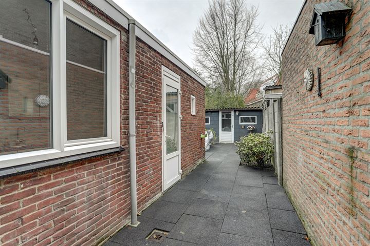 Bekijk foto 32 van Borneostraat 21