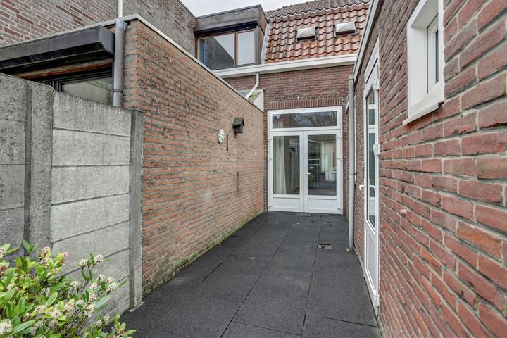 Bekijk foto 31 van Borneostraat 21