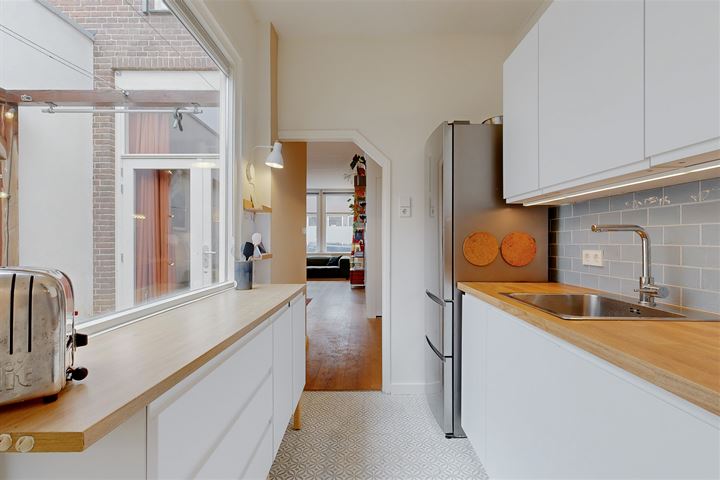 View photo 3 of Spieghelstraat 34