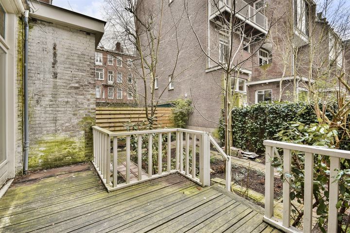 Bekijk foto 12 van Jacob Obrechtstraat 72-HS