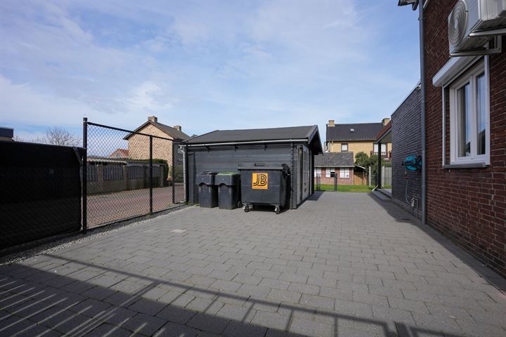 Bekijk foto 32 van Haverterweg 1