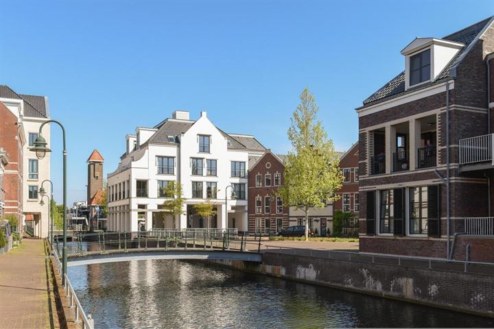 View photo 20 of Landstraat 225