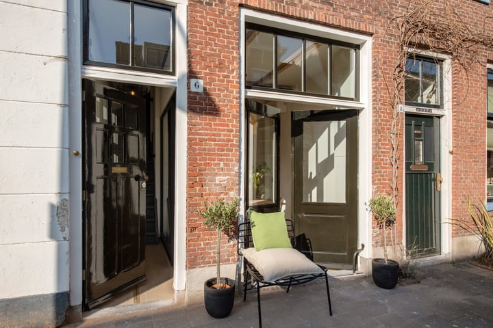 Bekijk foto 11 van Van der Mastenstraat 6