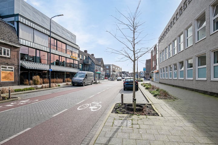 View photo 50 of Methusalemplein 10