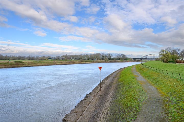 Bekijk foto 31 van Veerpoortdijk 13