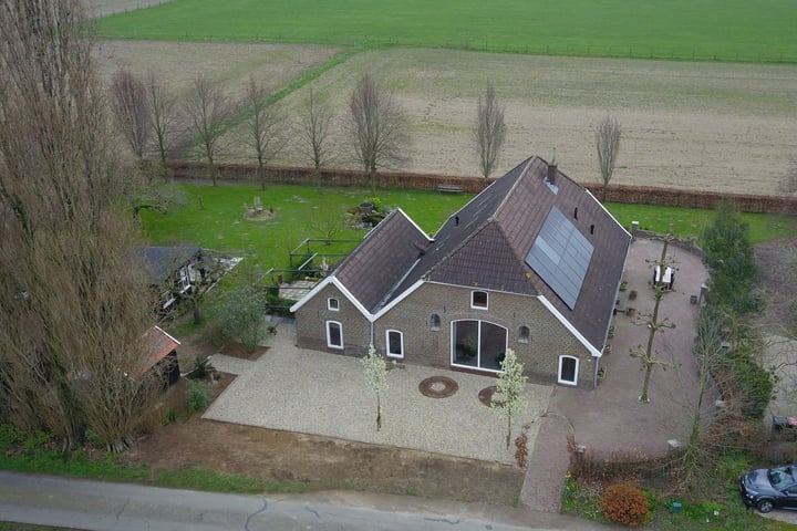 View photo 8 of Zomerweg 55