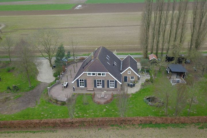 View photo 4 of Zomerweg 55