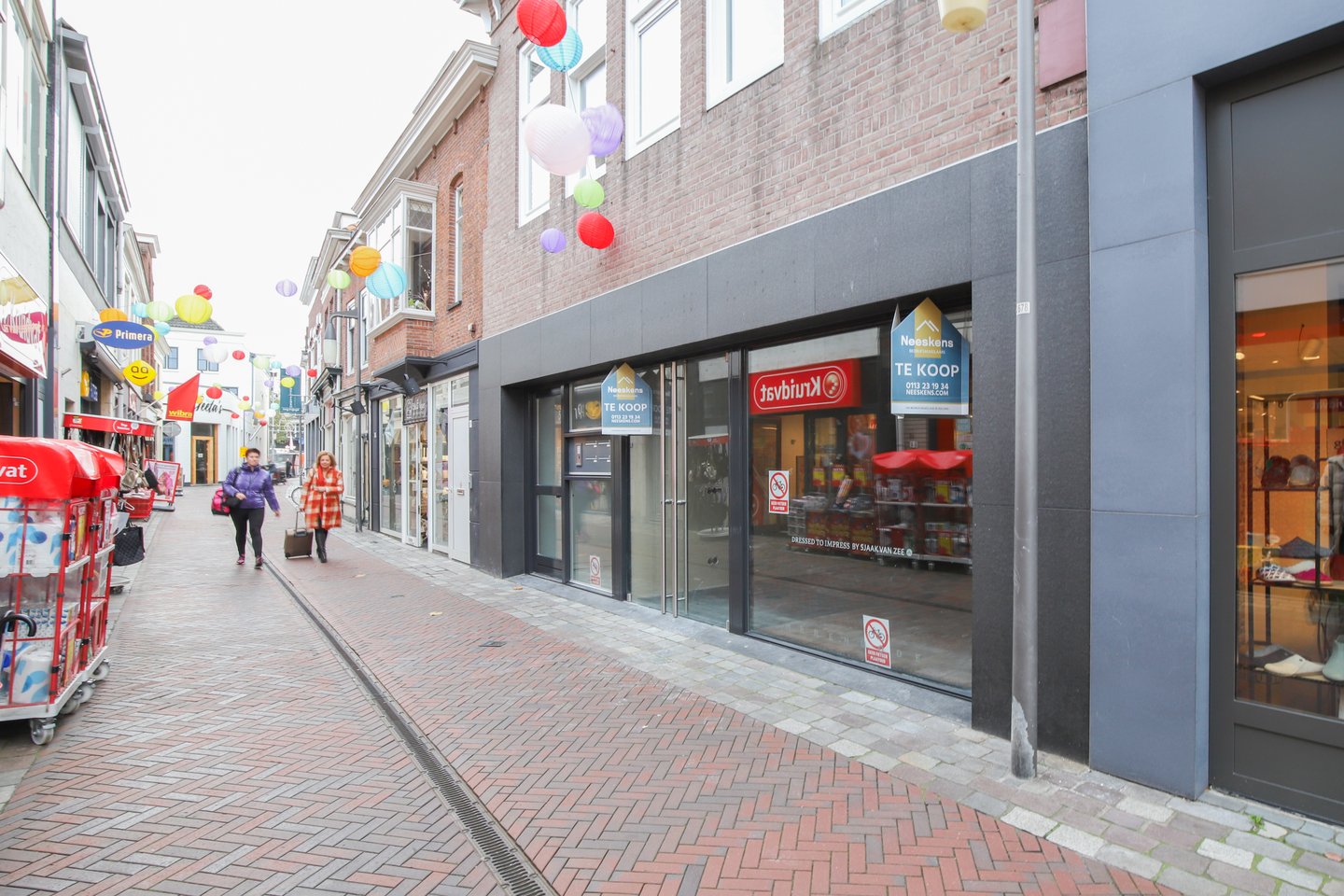 Bekijk foto 1 van Sint Adriaanstraat 7