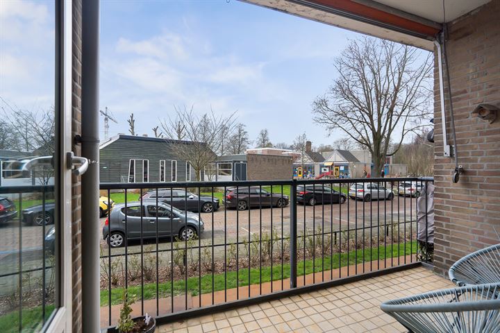 Bekijk foto 18 van van Zegwaardstraat 360