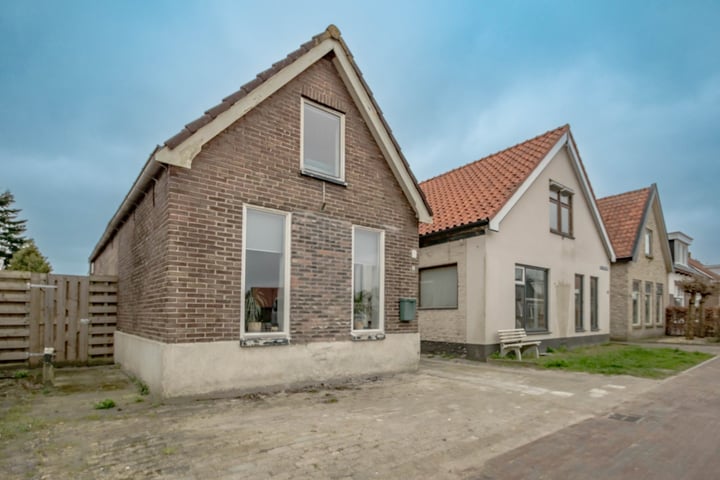 View photo 33 of Steenwijkerweg 32