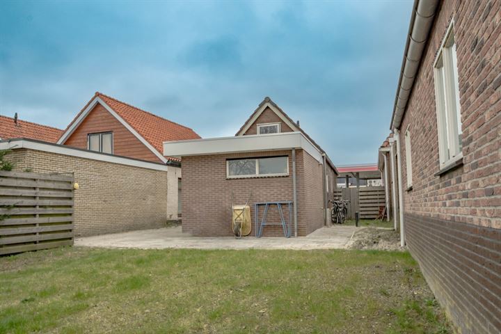 View photo 31 of Steenwijkerweg 32