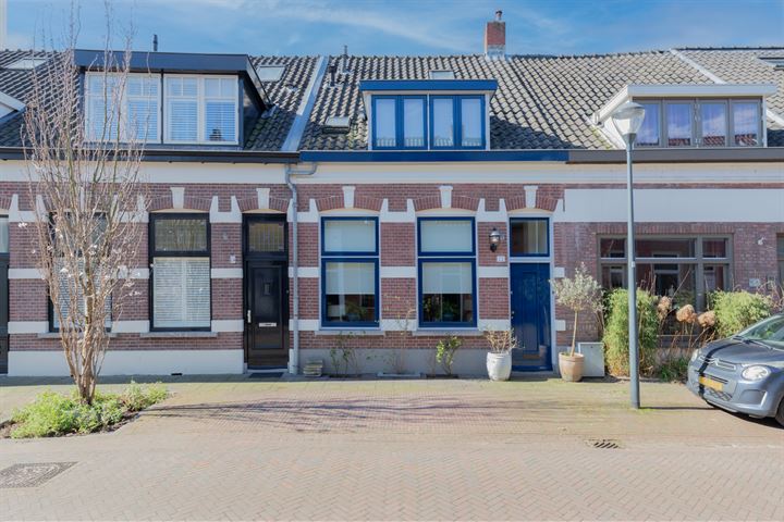 Bekijk foto 1 van Eerste Markstraat 22