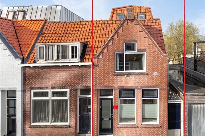 Bekijk foto 1 van Dijkstraat 2