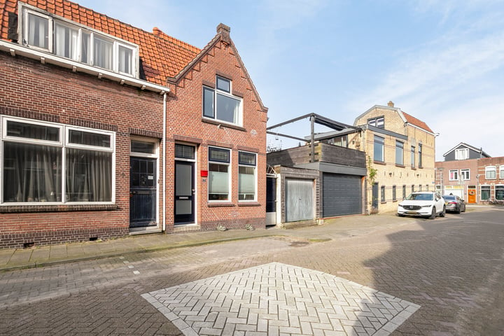 Bekijk foto 35 van Dijkstraat 2