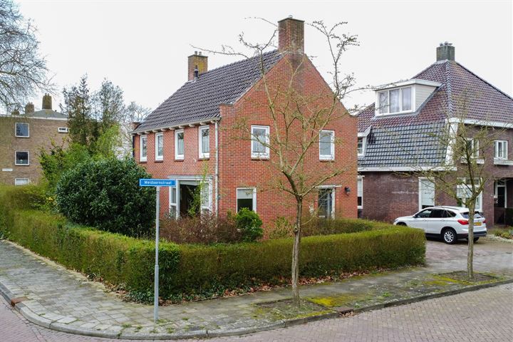 Bekijk foto 25 van Meidoornstraat 15