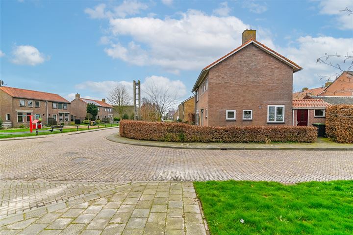 Bekijk foto 46 van G. B. Kooijstraat 9